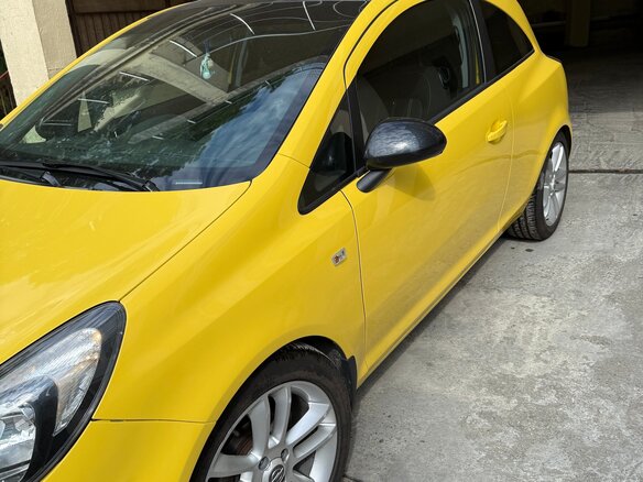 2012 Opel Corsa D Рестайлинг II, жёлтый - вид 3