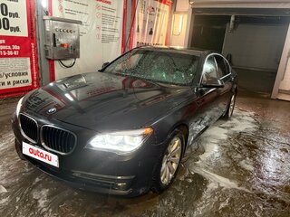 2012 BMW 7 серии 730d xDrive V (F01/F02/F04) Рестайлинг, серый, 1750000 рублей, вид 3