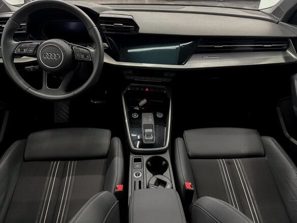 2023 Audi A3 35 TFSI Long IV (8Y), синий, 2050000 рублей - вид 4