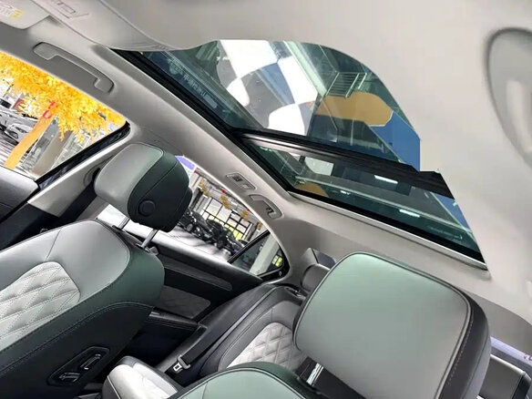 2022 Volkswagen Magotan B8 Рестайлинг, чёрный, 1950000 рублей - вид 9