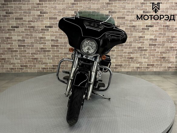 2014 Harley-Davidson Street Glide, чёрный, 1475000 рублей - вид 2