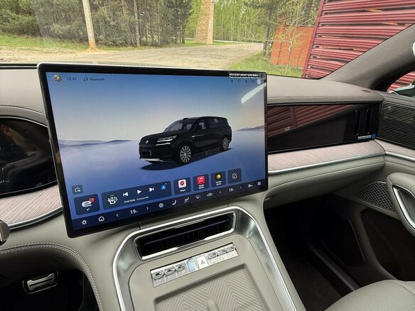 2025 Denza N9 46.9 kWh, чёрный, 7025000 рублей - вид 14