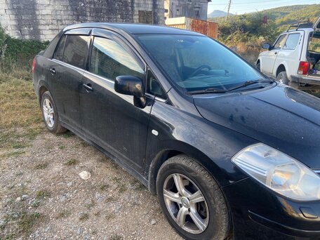 2008 Nissan Tiida I, чёрный, 560000 рублей, вид 5