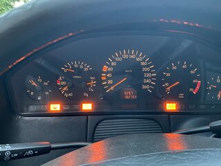 1998 Mercedes-Benz S-Класс 500 Long III (W140) Рестайлинг, серебристый, 800000 рублей, вид 2