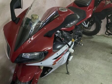2002 Yamaha YZF-R1, красный, 500000 рублей, вид 5