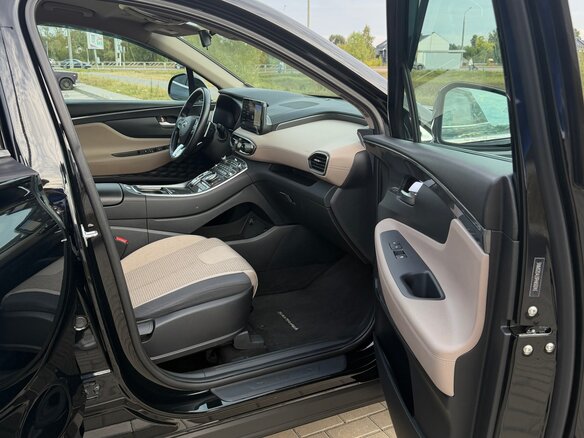2023 Hyundai Santa Fe IV Рестайлинг, чёрный, 3200000 рублей - вид 13