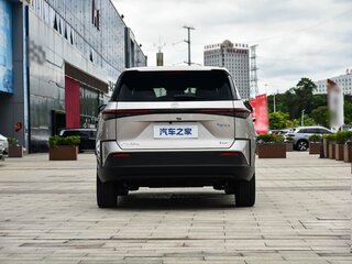 2026 Toyota bZ3X 50 kWh, золотистый, 2442000 рублей, вид 5