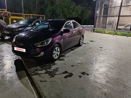 2014 Hyundai Solaris I, фиолетовый, 870000 рублей, вид 1
