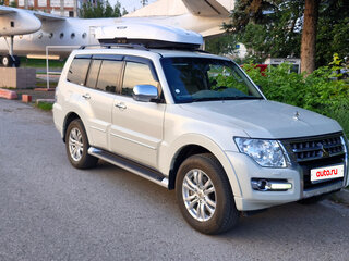 2019 Mitsubishi Pajero IV Рестайлинг 2, белый, 4250000 рублей, вид 1