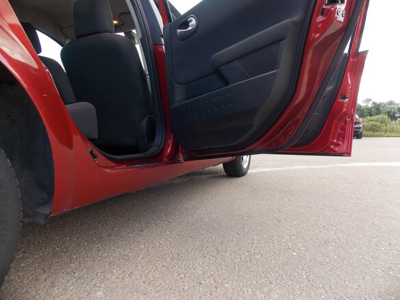 2007 Renault Megane II Рестайлинг, красный, 340000 рублей - вид 16