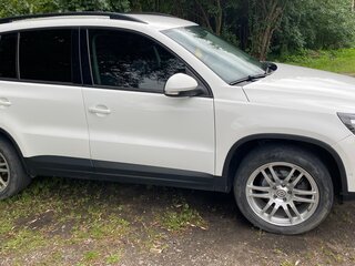 2013 Volkswagen Tiguan I Рестайлинг, белый, 1250000 рублей, вид 4