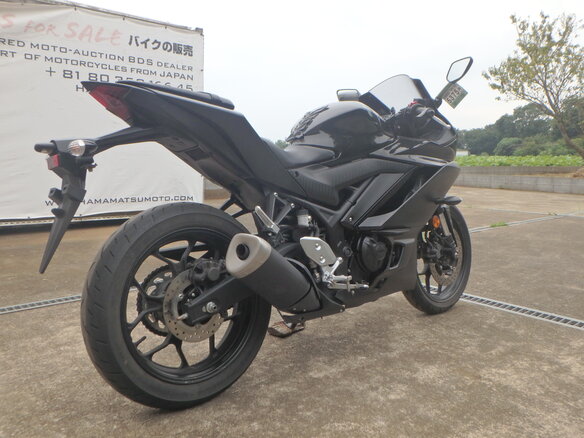 2021 Yamaha YZF-R3, чёрный, 560000 рублей - вид 5