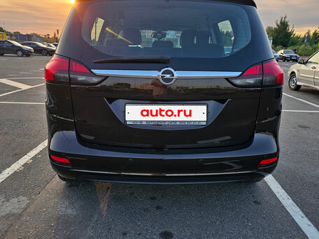 2014 Opel Zafira C, коричневый, 980000 рублей, вид 3