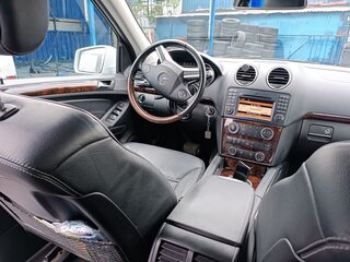 2011 Mercedes-Benz GL-Класс 350 I (X164) Рестайлинг, серый, 2050000 рублей, вид 3