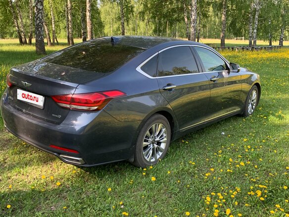 2015 Hyundai Genesis II, серый, 2100000 рублей - вид 2