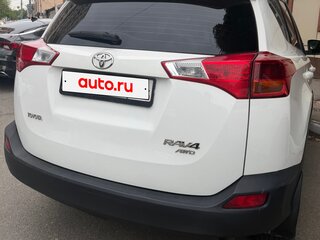 2015 Toyota RAV4 IV (XA40) Рестайлинг, белый, 1950000 рублей, вид 2