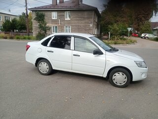 2013 Lada (ВАЗ) Granta I, белый, 395000 рублей, вид 3