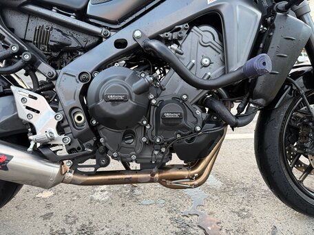 2021 Yamaha MT-09 (FZ-09), чёрный, 900000 рублей, вид 4
