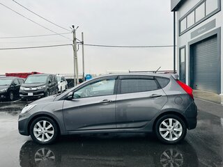 2011 Hyundai Solaris I, серый, 749999 рублей, вид 3