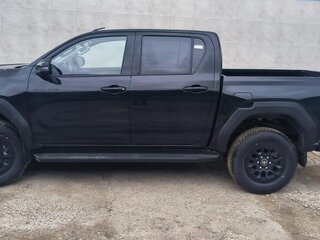 2026 Toyota Hilux IX, чёрный, 7300000 рублей, вид 2