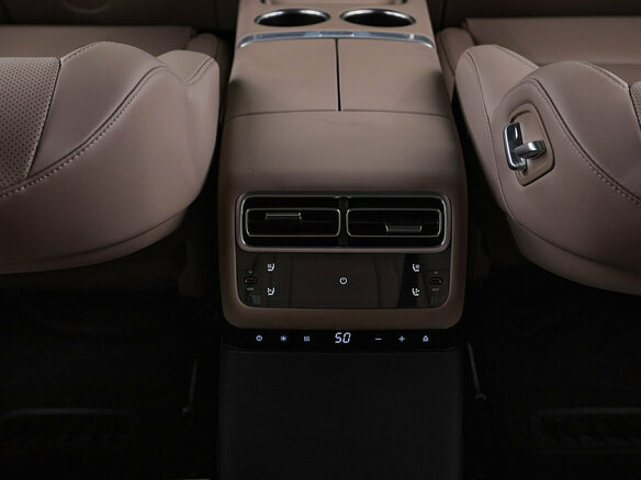 2026 Li Auto (Lixiang) L7 52.3 kWh I Рестайлинг, белый, 10500000 рублей - вид 24
