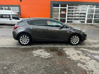 2011 Opel Astra J, серый, 777777 рублей, вид 4