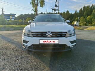 2018 Volkswagen Tiguan II, белый, 2150000 рублей, вид 2