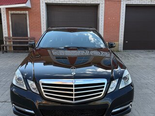 2011 Mercedes-Benz E-Класс 350 IV (W212, S212, C207), чёрный, 1700000 рублей, вид 5