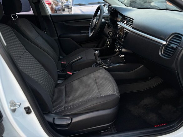 2018 Kia Rio X-Line IV, белый, 1019000 рублей - вид 14