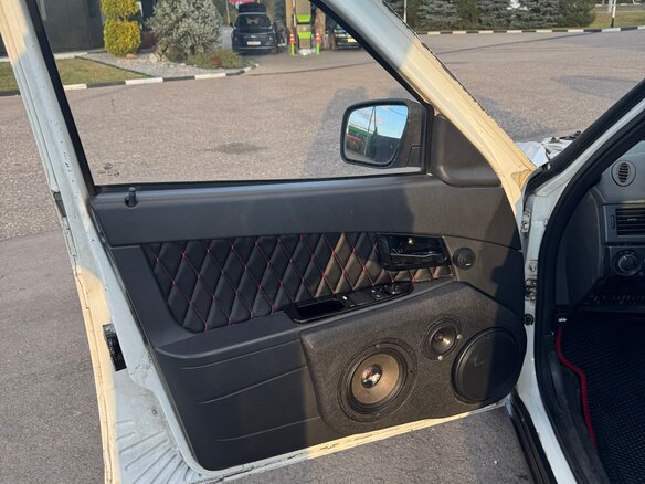2013 Lada (ВАЗ) Priora I Рестайлинг, белый - вид 7