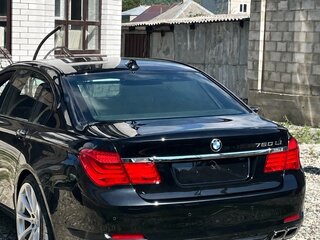 2011 BMW 7 серии Long 760Li V (F01/F02/F04), чёрный, 2050000 рублей, вид 3