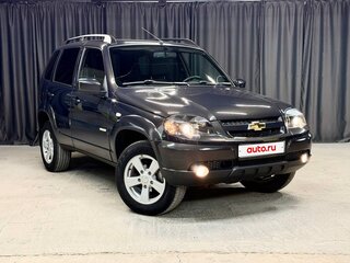 2017 Chevrolet Niva I Рестайлинг, коричневый, 790000 рублей, вид 2