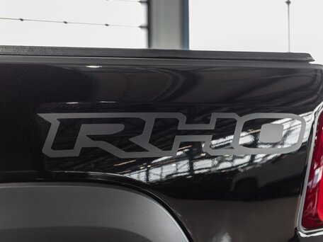 2025 Ram 1500 RHO V Рестайлинг, чёрный, 10790000 рублей, вид 1