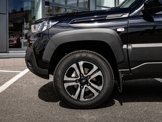 2026 Lada (ВАЗ) Niva Travel I Рестайлинг, чёрный, 1809000 рублей, вид 2