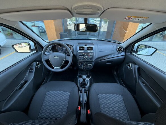 2026 Lada (ВАЗ) Granta I Рестайлинг, белый, 1156000 рублей - вид 8