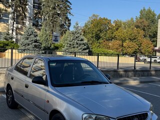 2005 Hyundai Accent ТагАЗ II, серебристый, 399000 рублей, вид 3