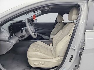 2023 Hyundai Avante VII, серебристый, 1814000 рублей, вид 5