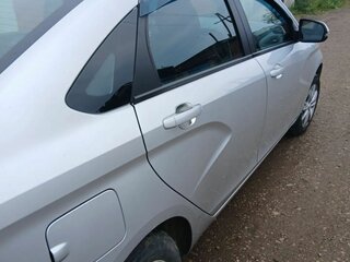 2017 Lada (ВАЗ) Vesta I, серебристый, 800000 рублей, вид 3