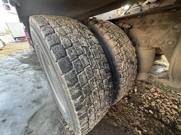 2003 Freightliner Columbia, фиолетовый, 1900000 рублей - вид 18