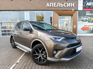 2017 Toyota RAV4 IV (XA40) Рестайлинг, коричневый, 2761500 рублей, вид 1