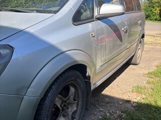 2008 Opel Zafira B, серебристый, 299999 рублей, вид 3