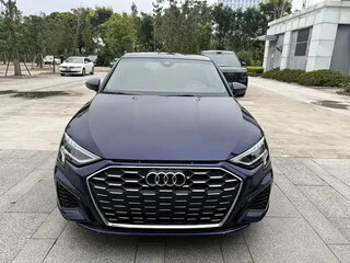 2022 Audi A3 Sportback 35 TFSI IV (8Y), фиолетовый, 2146099 рублей, вид 2