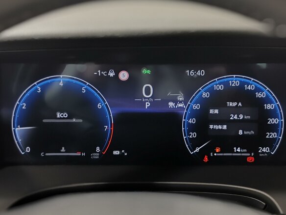 2025 Toyota Camry IX (XV80) China Market, чёрный, 5100000 рублей - вид 13