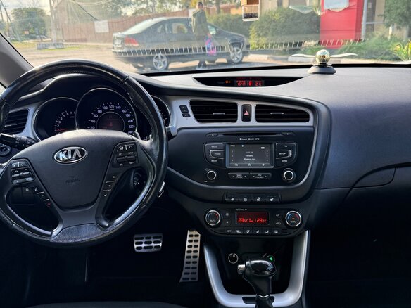 2014 Kia Ceed II, серебристый, 1300000 рублей - вид 10