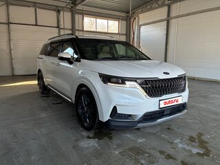 2021 Kia Carnival IV, белый, 3850000 рублей, вид 4