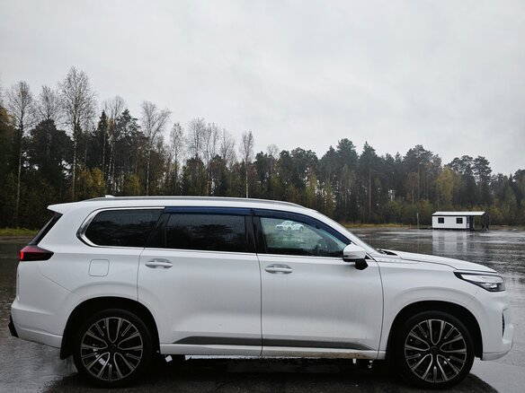 2021 Exeed VX I, белый, 2400000 рублей - вид 2