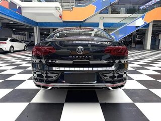 2023 Volkswagen Magotan B8 Рестайлинг, чёрный, 1500000 рублей, вид 5