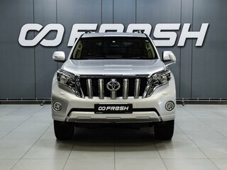 2017 Toyota Land Cruiser Prado 150 Series Рестайлинг 2, серебристый, 4899000 рублей, вид 3
