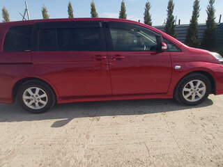 2013 Toyota ISis I Рестайлинг, красный, 1378000 рублей, вид 5