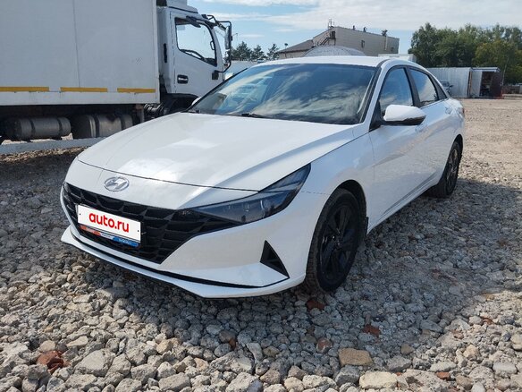 2021 Hyundai Elantra VII (CN7), белый